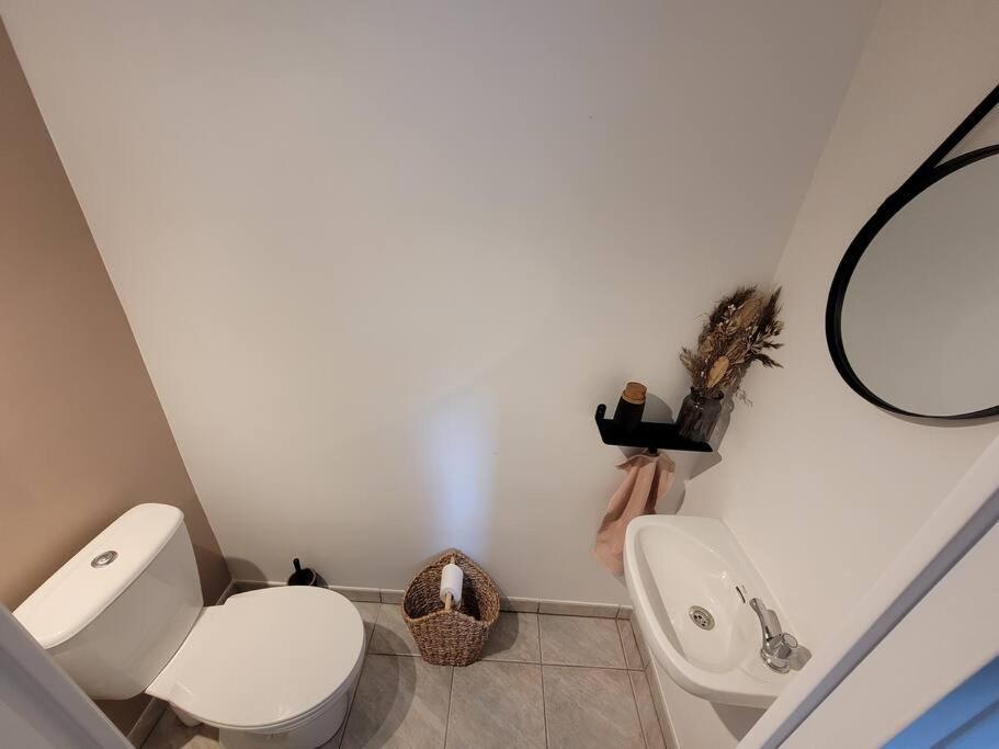 Logement 2 A 4 Pers - Moulin Plouguenast-Langast ภายนอก รูปภาพ